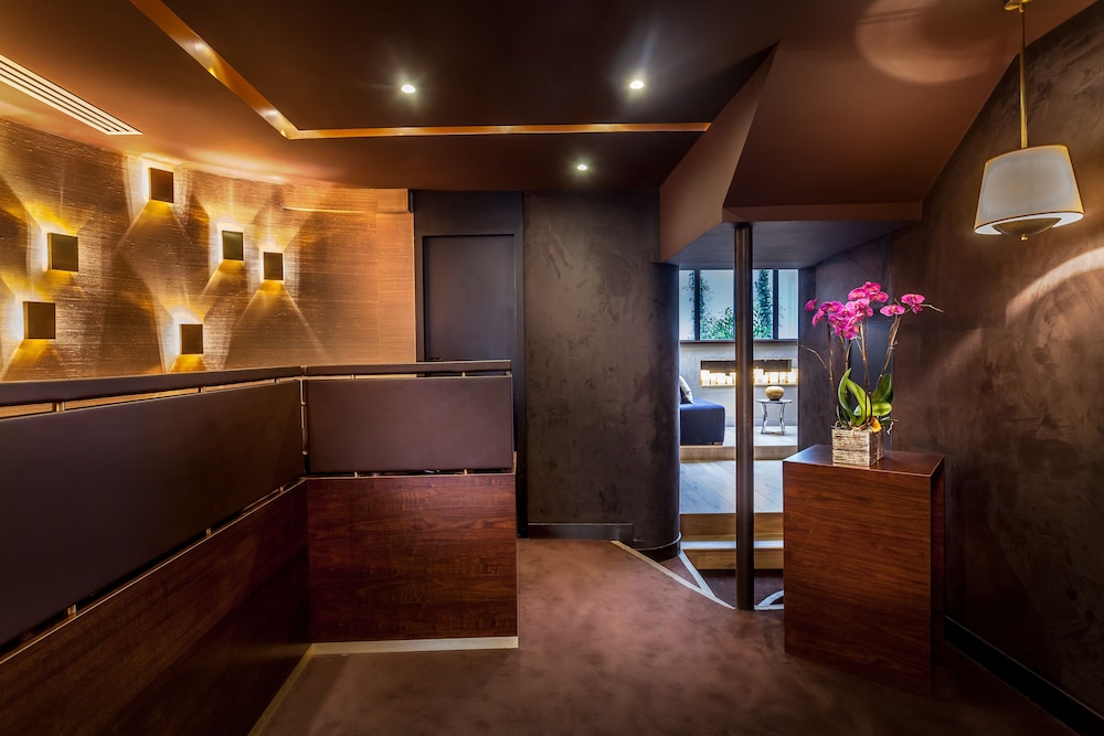 Armoni Hotel Formely Cheverny 19/25
