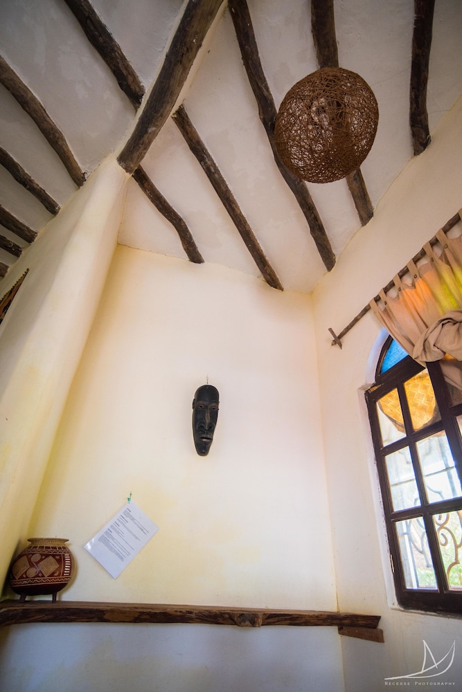 Casa Umoja Guesthouse 31/50