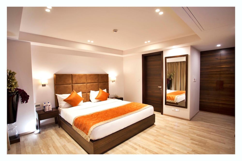 Hotel Kaisons Inn 7/38