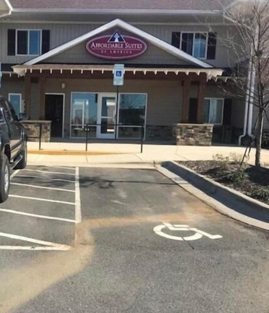 Affordable Suites Fayetteville 4/46