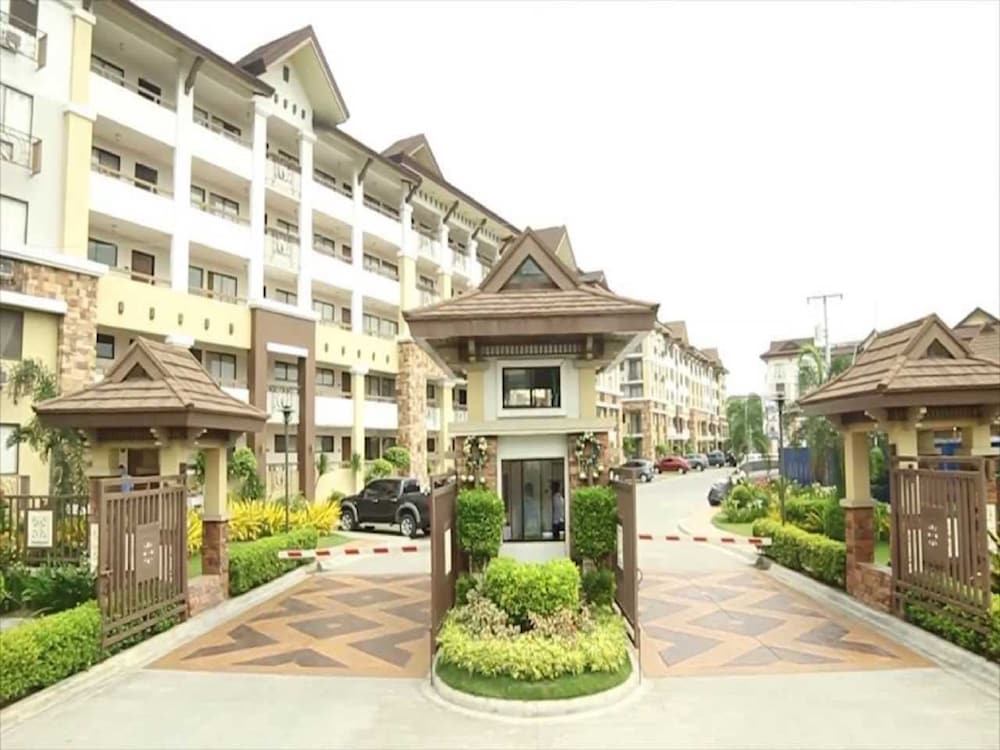 1 Bedroom Deluxe Condo At Apartelle D' Oasis 2/50