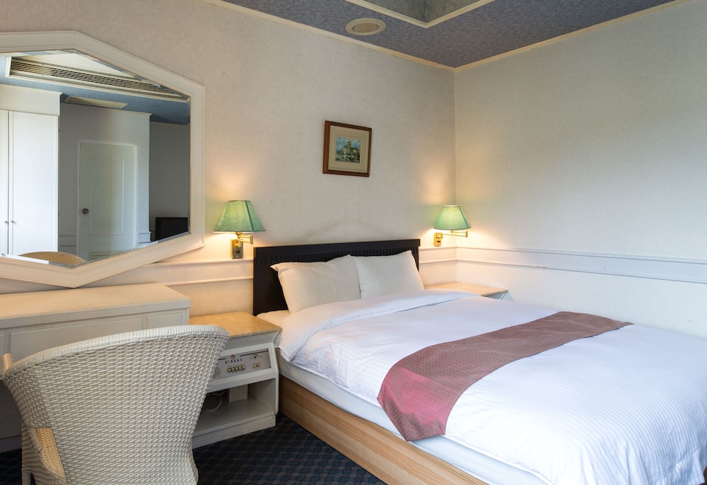 Dajenshan Hotel 15/63