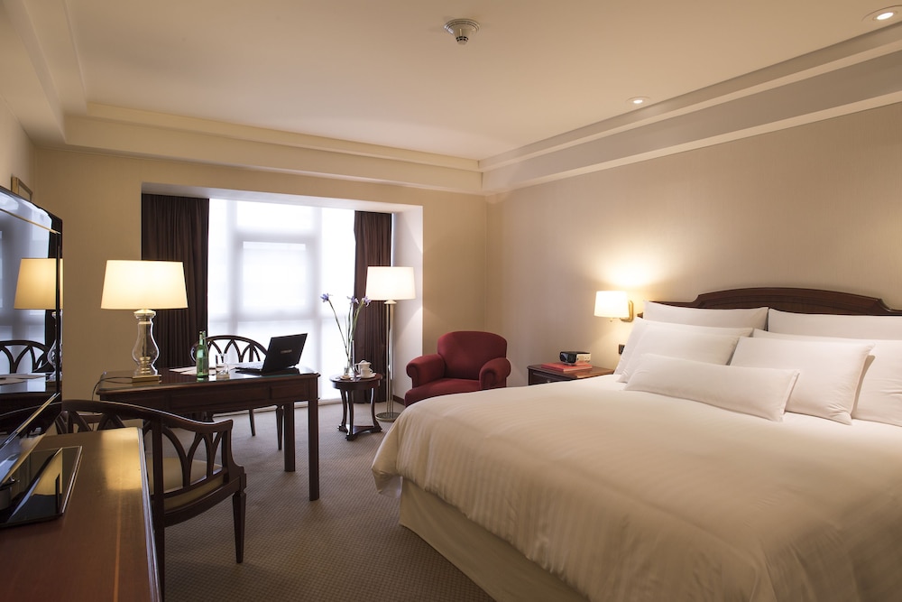 Swissotel Lima 24/66