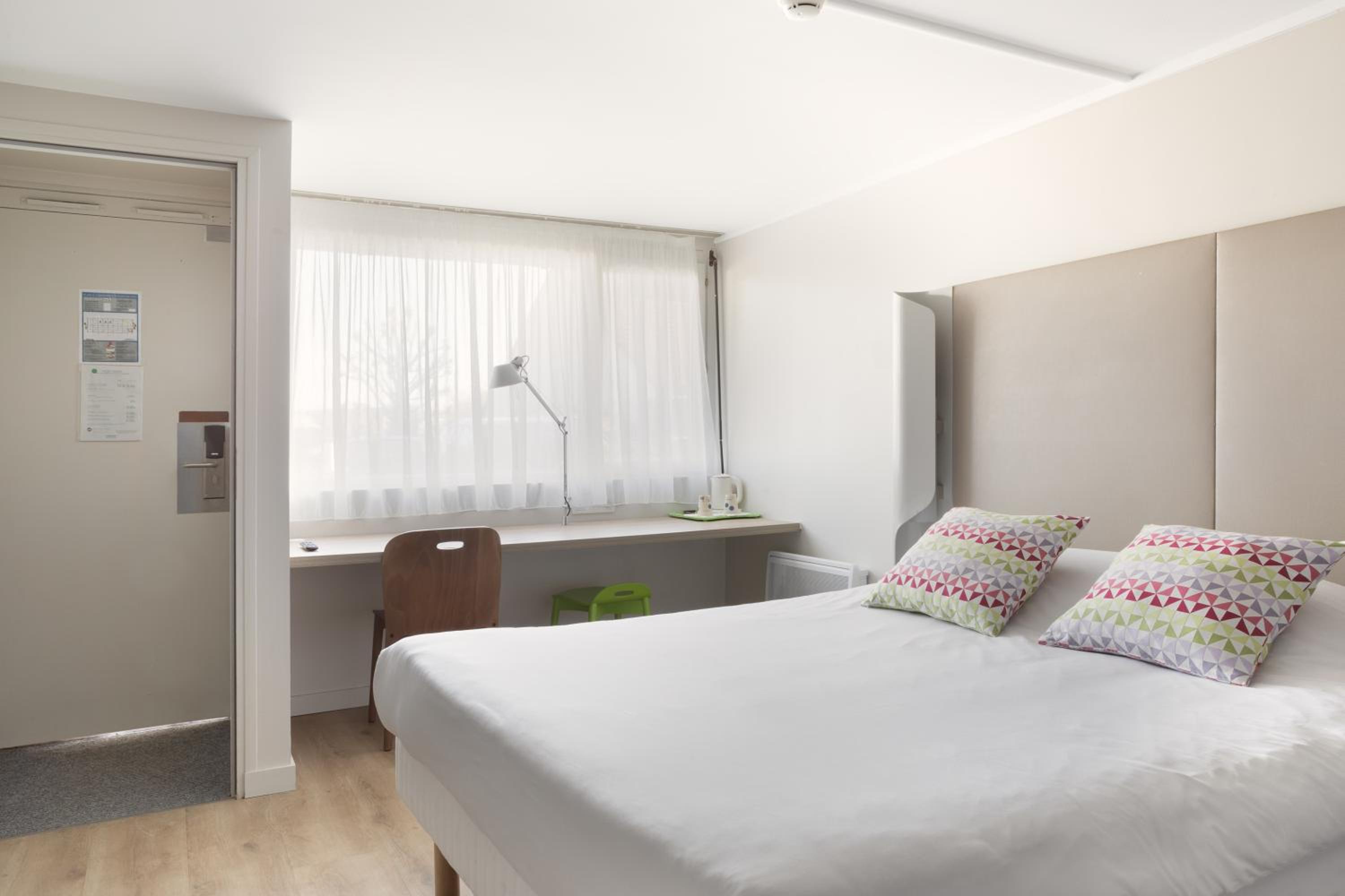 Next Generation, Double Bed