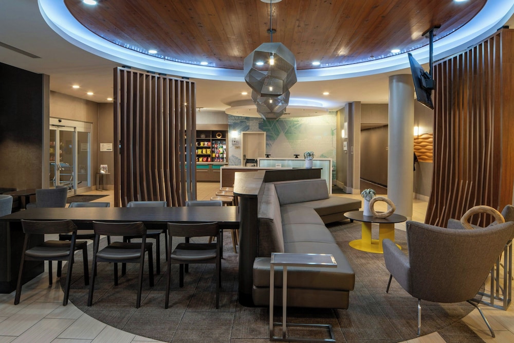 SpringHill Suites by Marriott Lake Charles 38/50