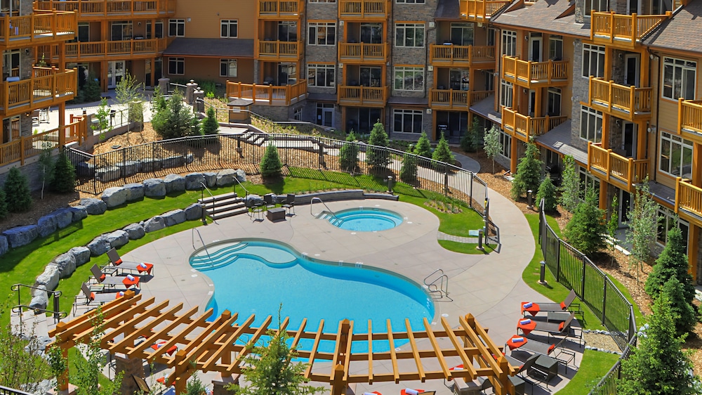 Stoneridge Mountain Resort 9/81