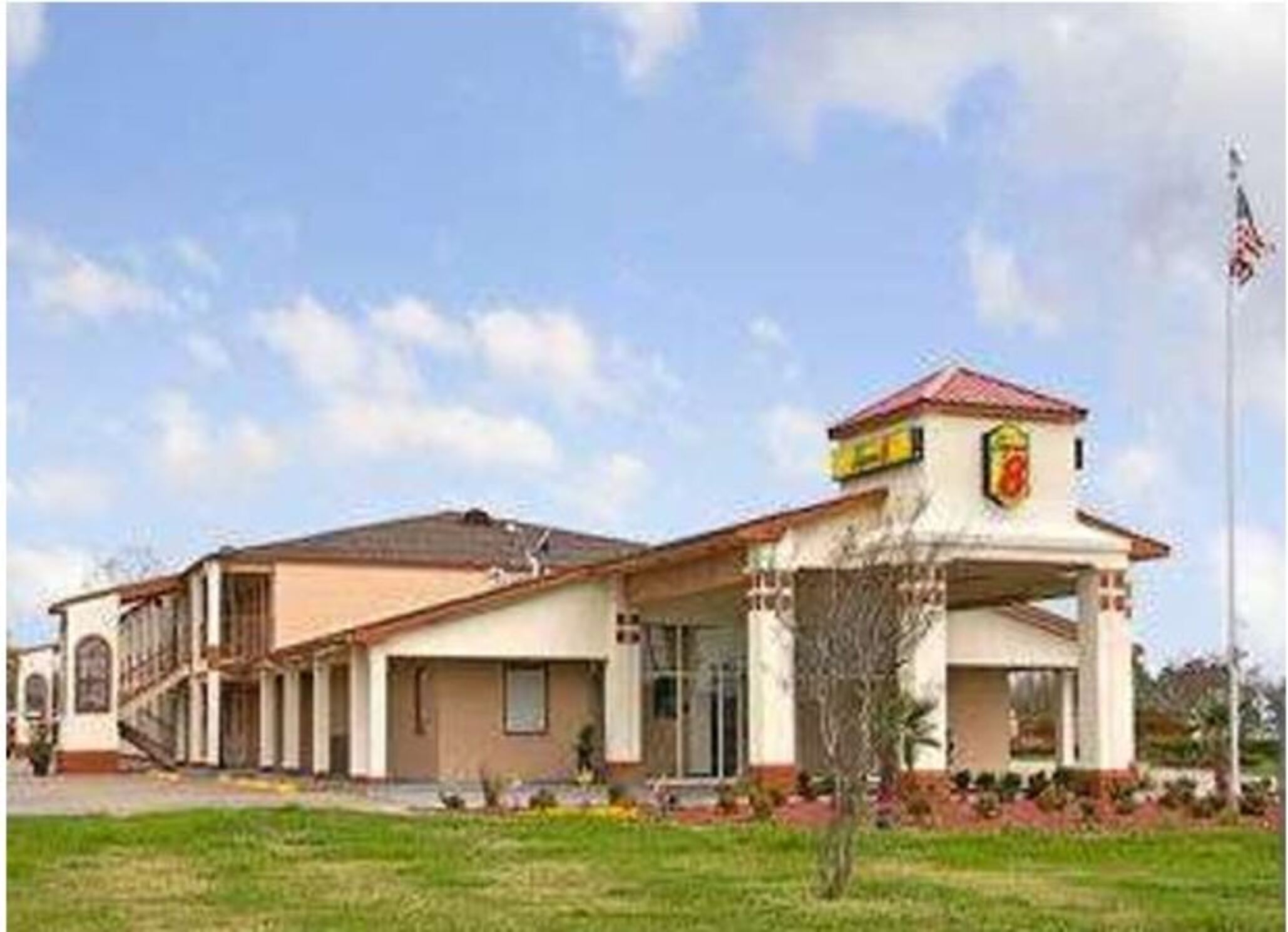 Super 8 by Wyndham Rayville 2/12