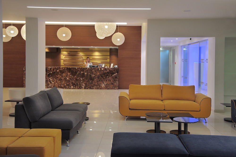 Nelia Beach Hotel & Spa 39/67
