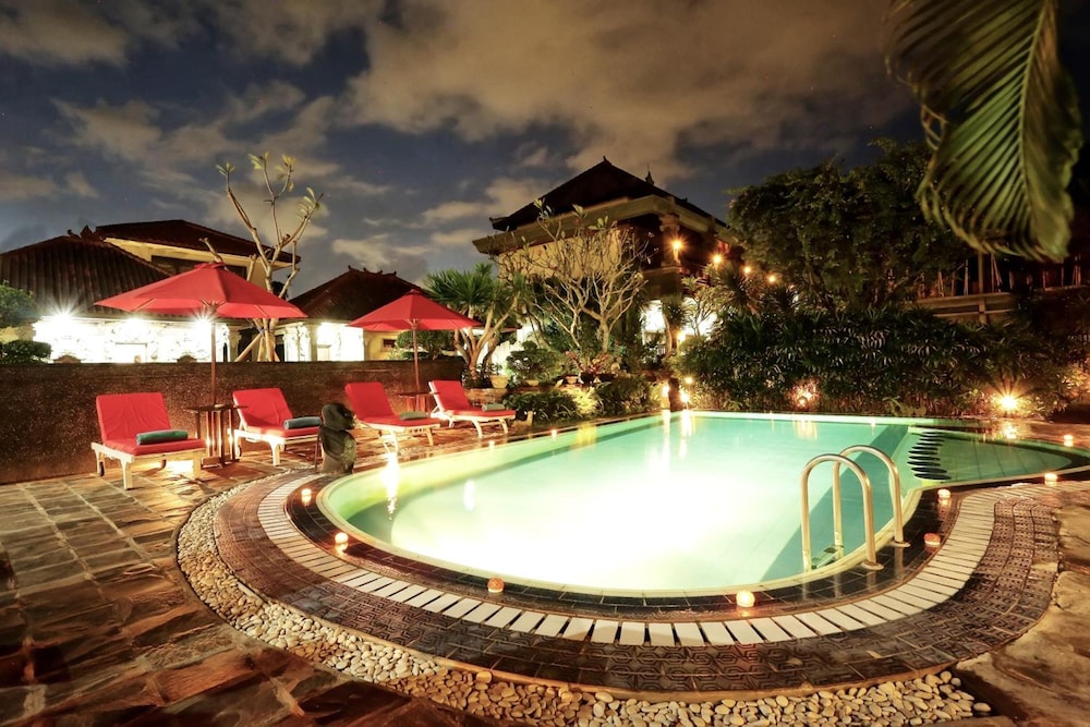 Hotel Segara Agung 4/48