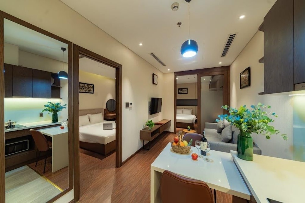 DHTS Business Hotel & Apartment 19/40