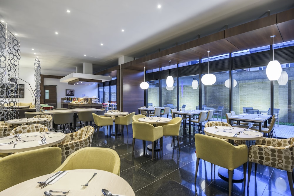 Holiday Inn Express Suites Bogota Dc Ex Zona Financiera 39/53