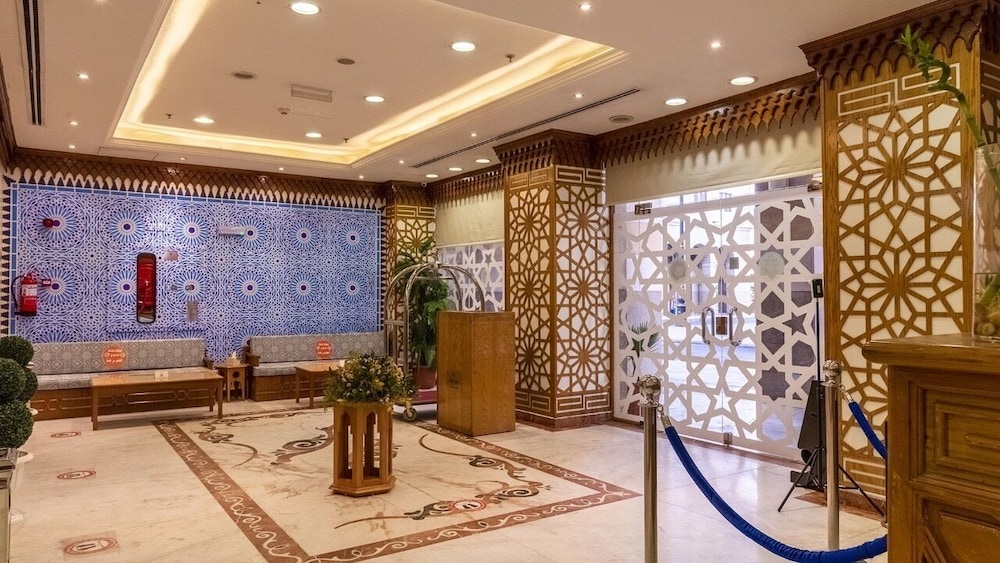 فندق جوار المدينة الفندقية(Jiwar Al Madina Hotel) 14/50