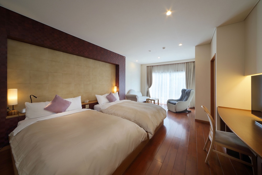 Asaya Hotel 5/50