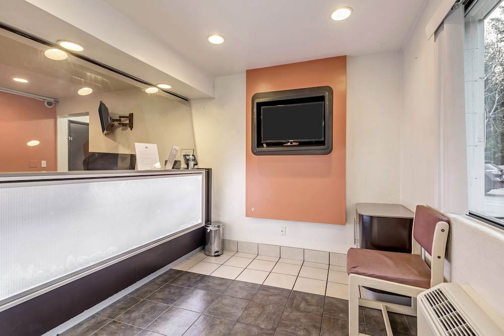 Motel6 Ogden, UT- Downtown 11/64