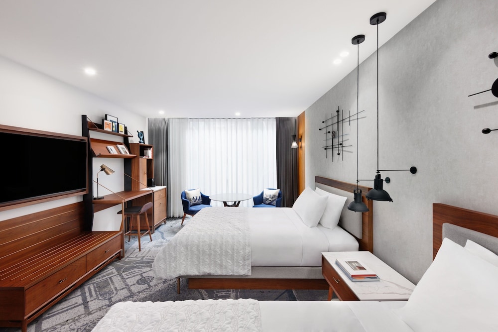 Le Meridien Melbourne 8/50