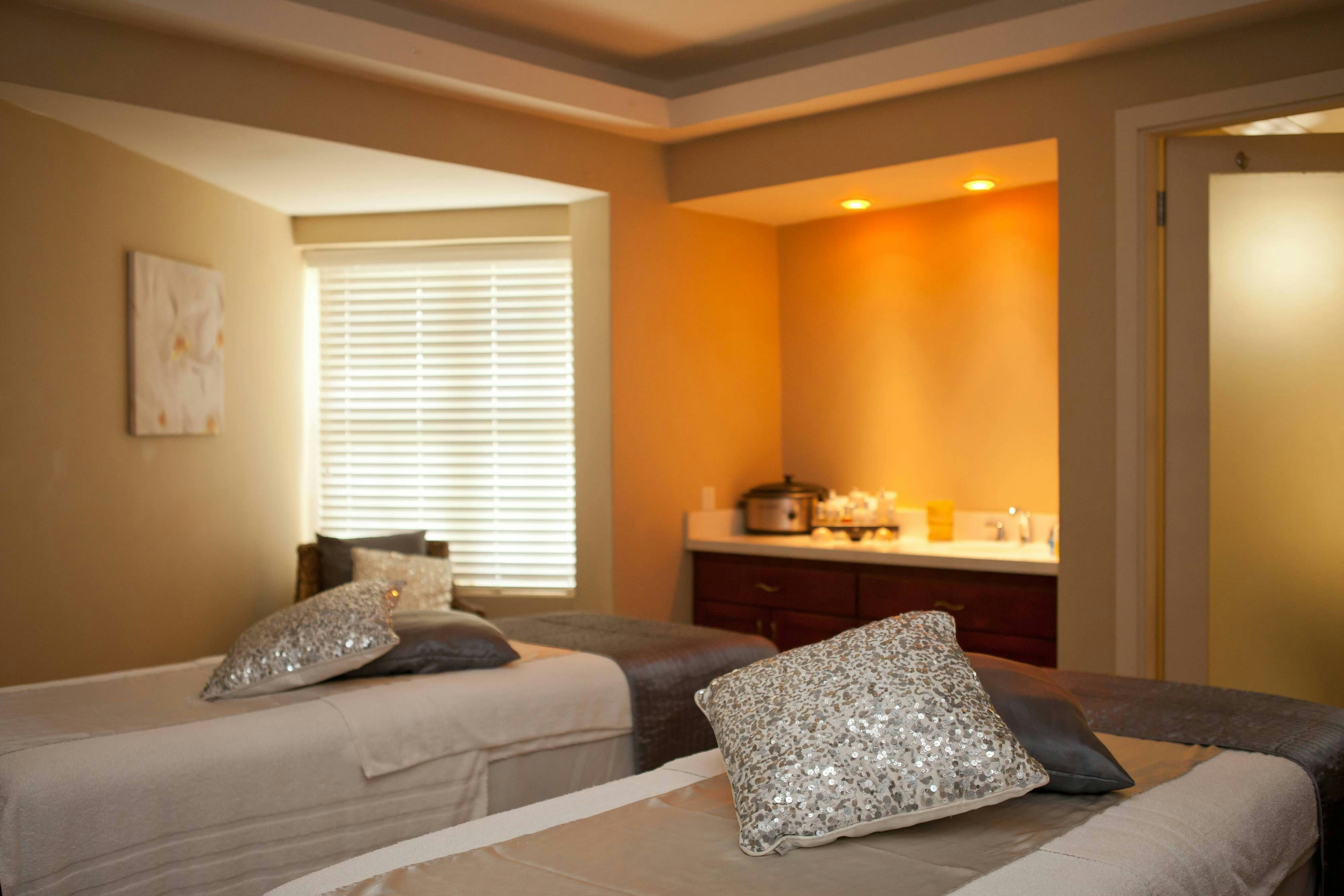 Tamarind by Elegant Hotels 4/27