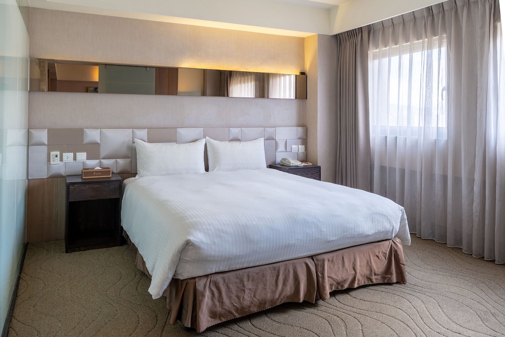 SUPERIOR, SUITE, DOUBLE BED