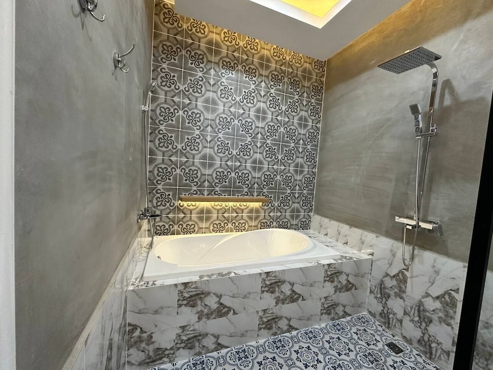 Cambana Residence 46/46