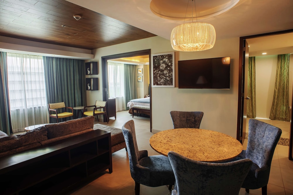 Hampton Inn by Hilton Merida 30/40