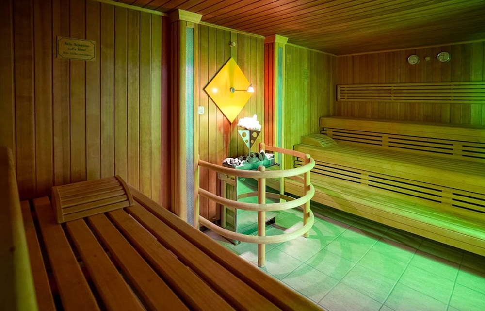 TOP CountryLine Seehotel Berlin-Rangsdorf 20/52