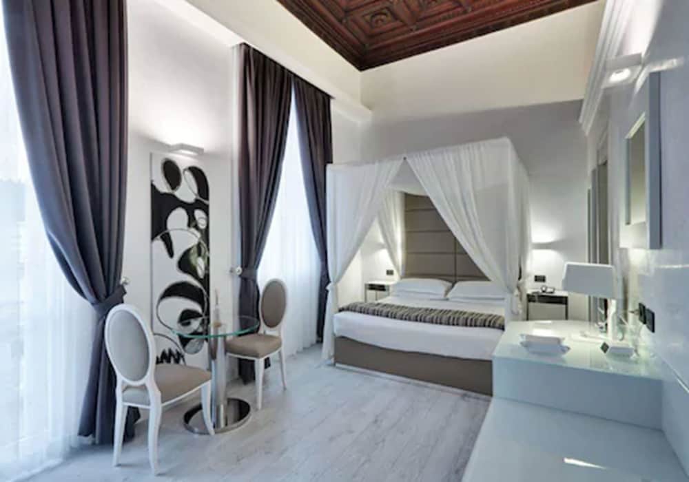 LHP Hotel River and Spa 40/69