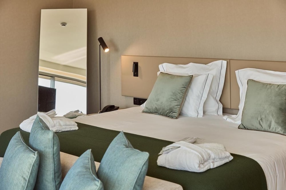 Omid Saldanha Hotel 16/33