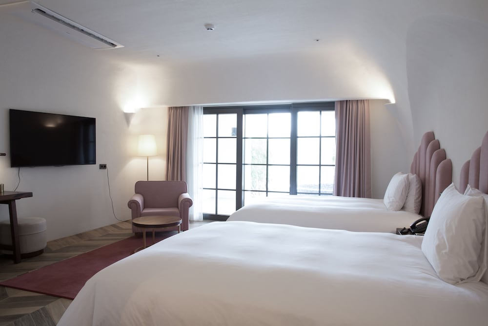 Eco Land Hotel 11/46
