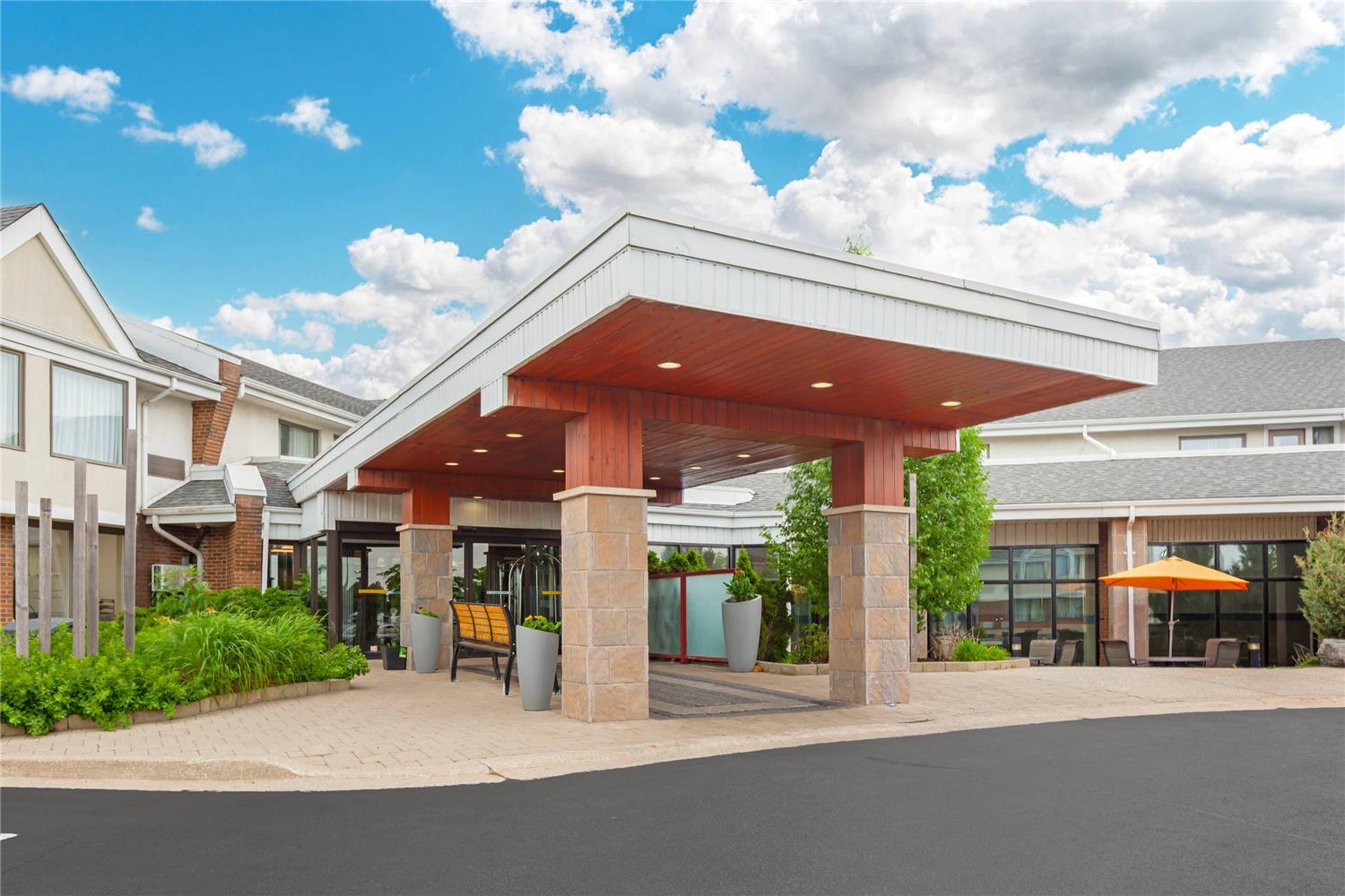 Quality Inn and Suites Brampton 6/47