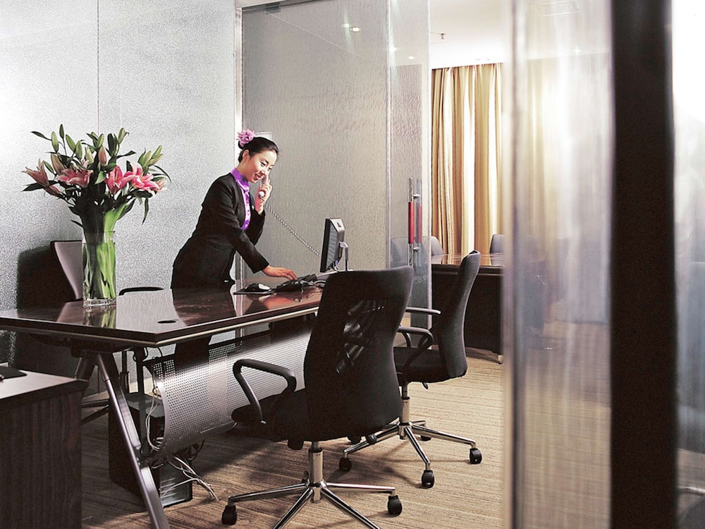 Oriental Ginza Hotel Shenzhen (ex Grand Mercure Shenzhen Oriental Ginza) 40/50