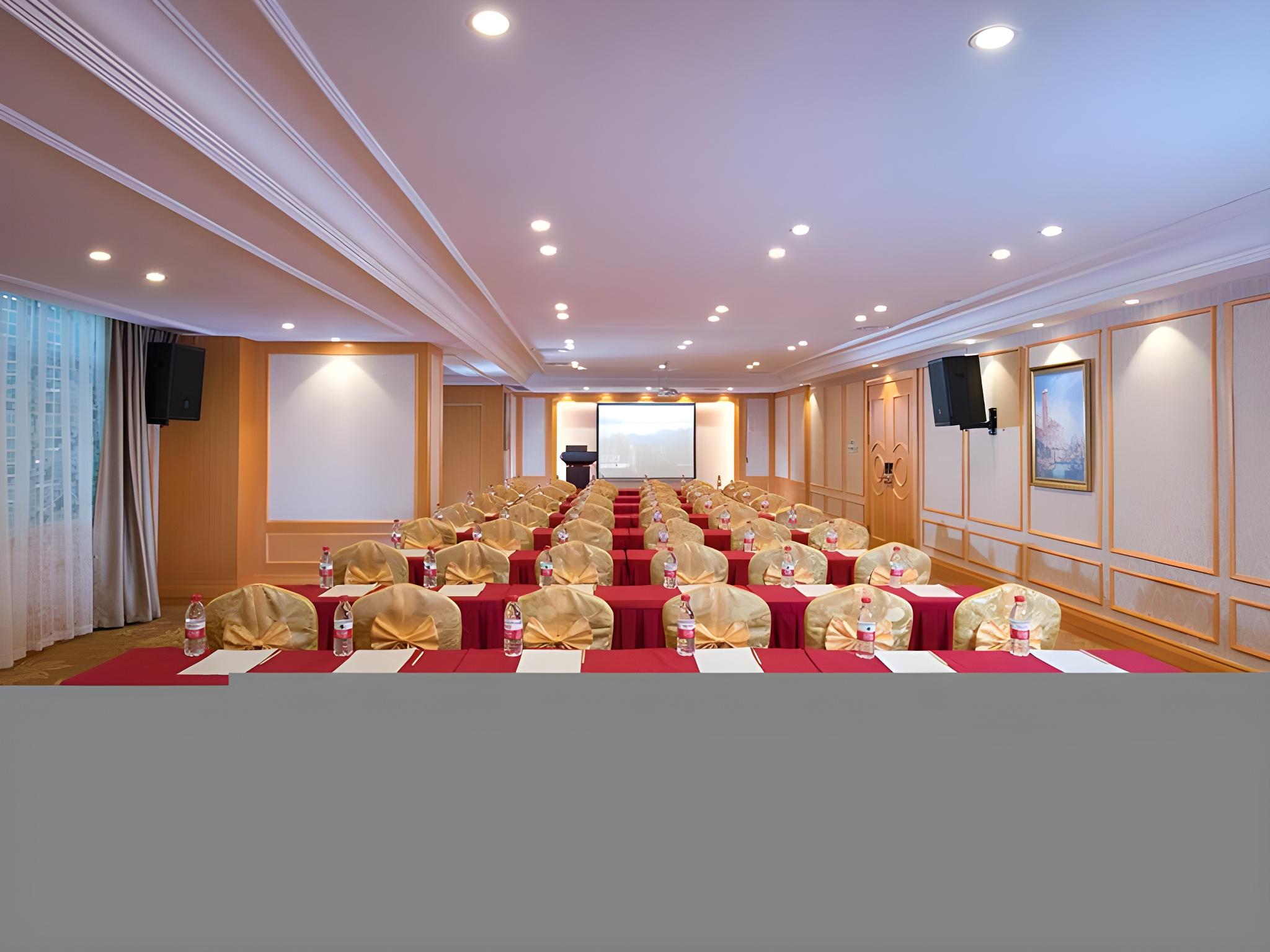 Vienna Hotel (Huizhou Luofu Mountain Scenic Area) 57/61