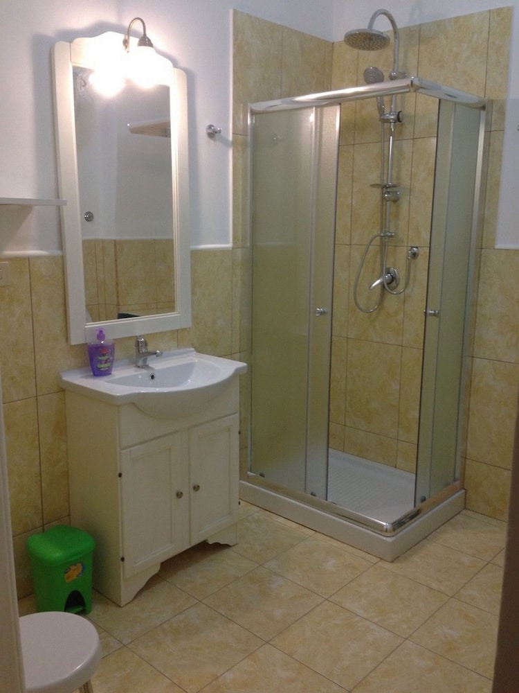 Domina Popolo B&B 3/47