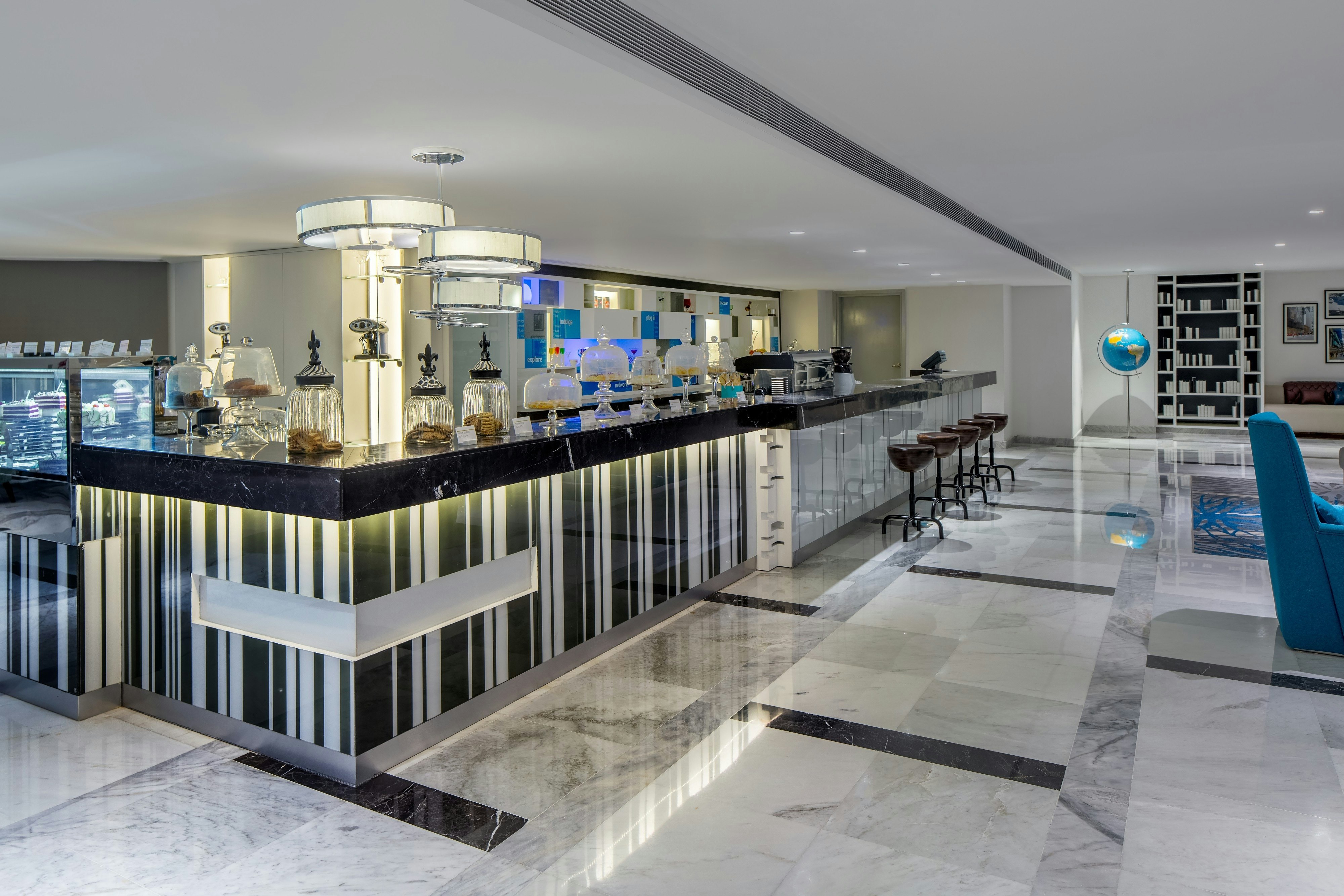 Le Meridien Dhaka 35/45