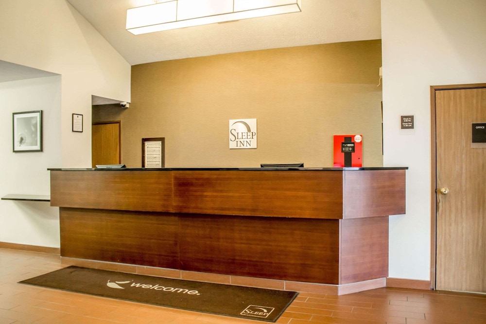 Sleep Inn Bolivar, OH 5/50