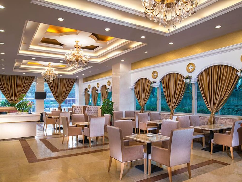 Vienna Hotel Yousong Branch 28/35