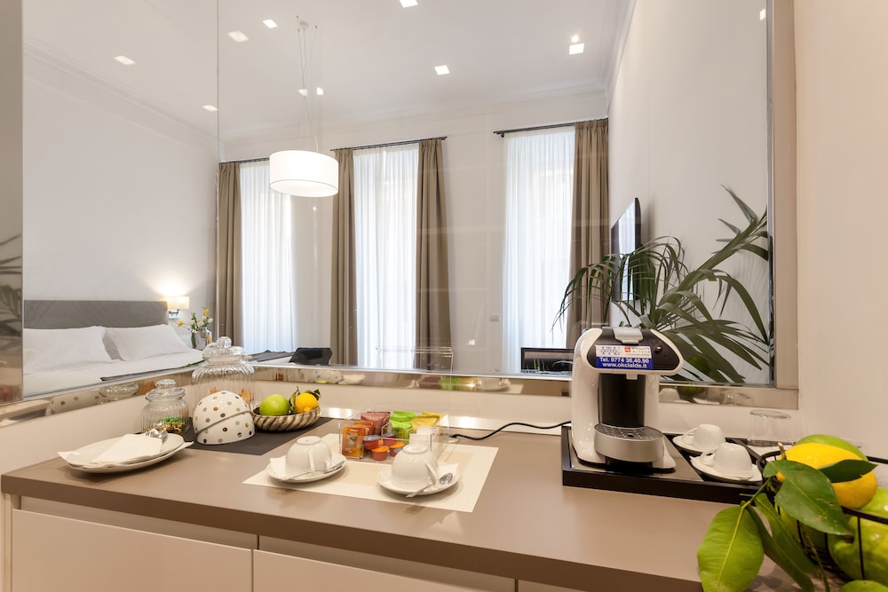 504 CORSO SUITES 71/76