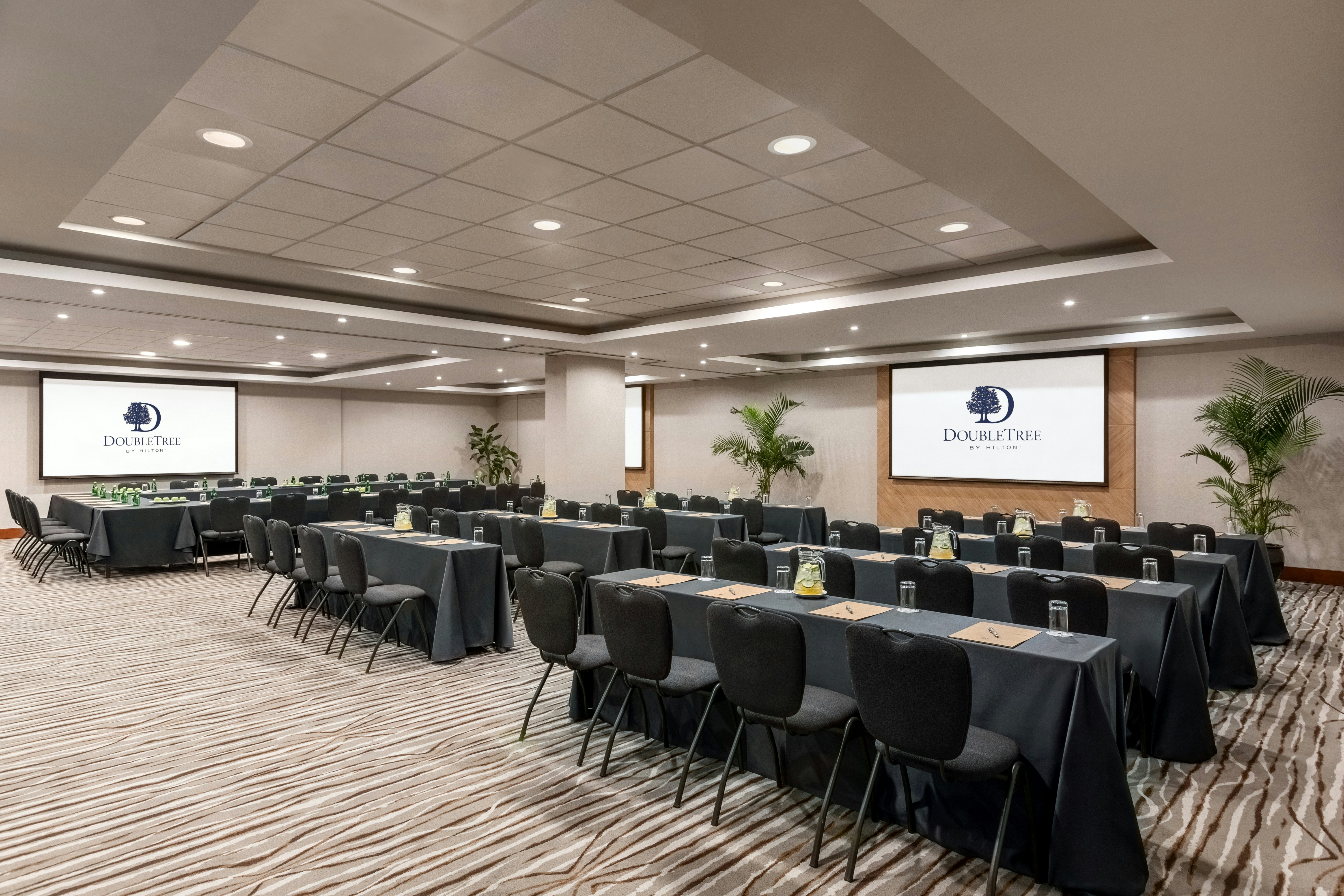 El Pardo Lima - A DoubleTree by Hilton Hotel 63/73