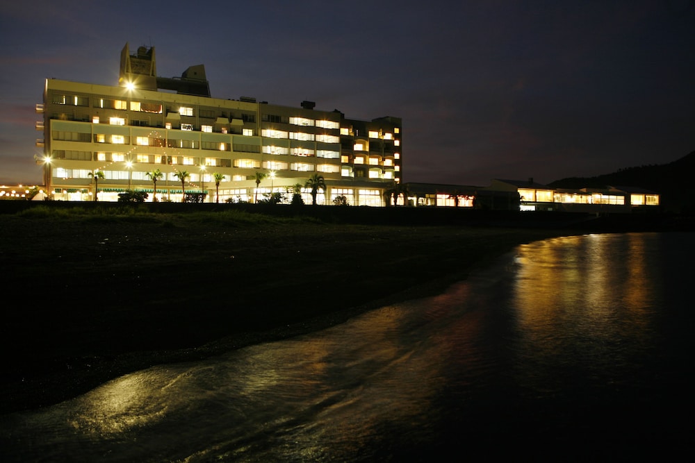 Ibusuki Seaside Hotel 4/48