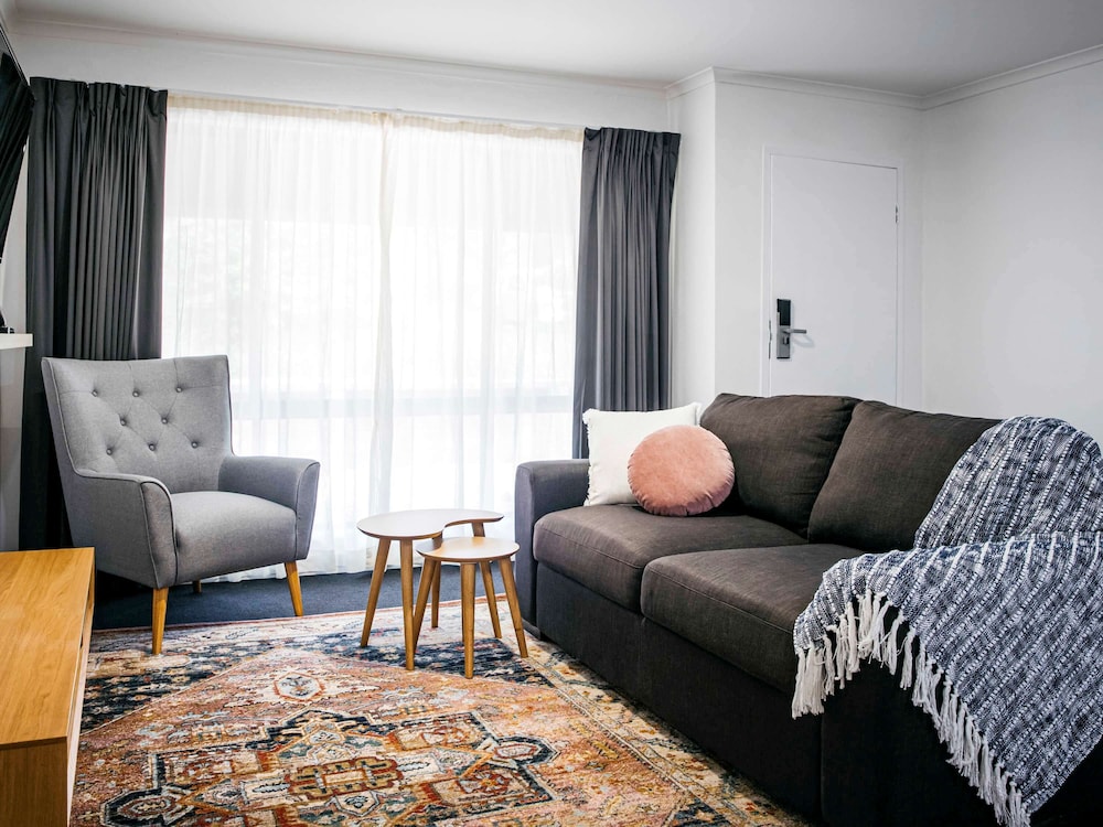 Ibis Styles Canberra Eaglehawk 40/65