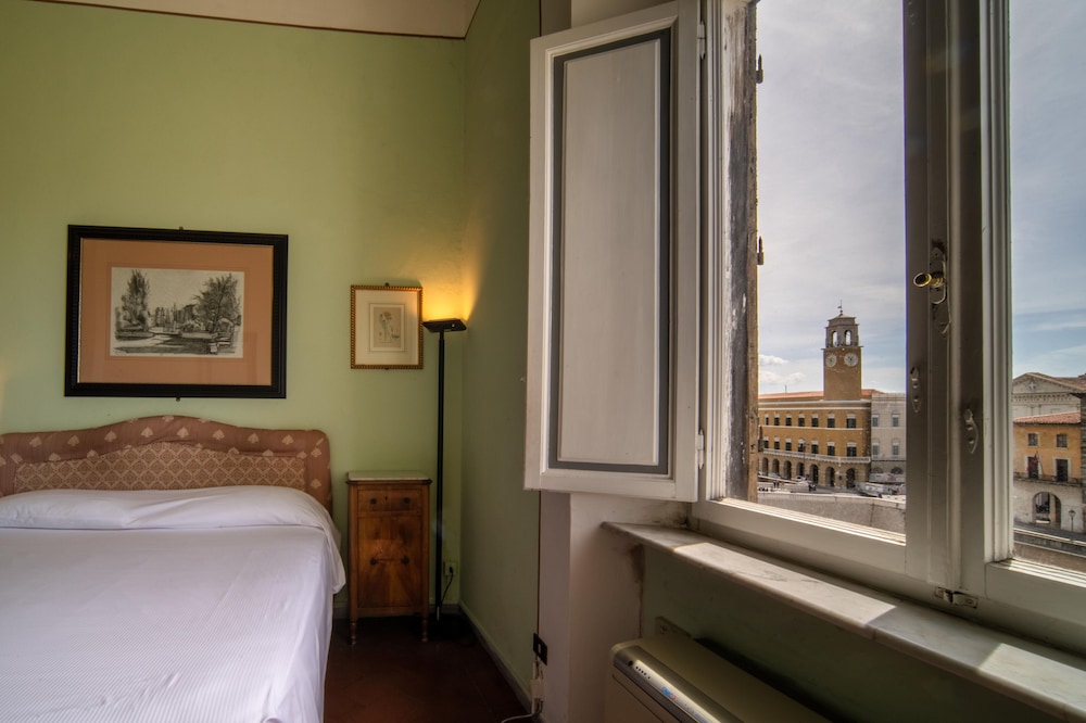 Royal Victoria Hotel Pisa 20/73