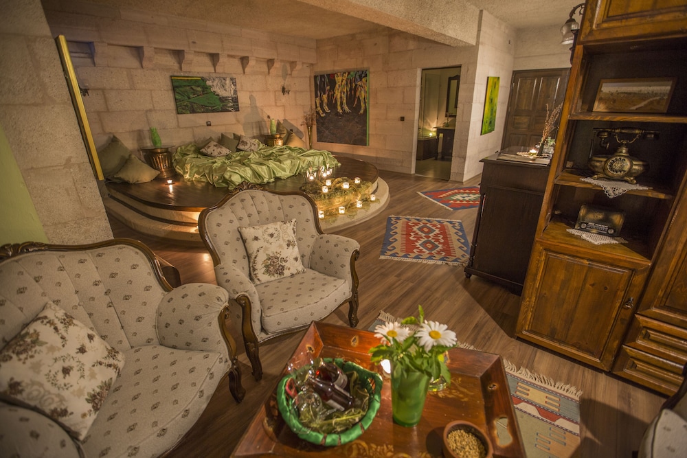 KARLIK EVI BOUTIQUE HOTEL 34/77