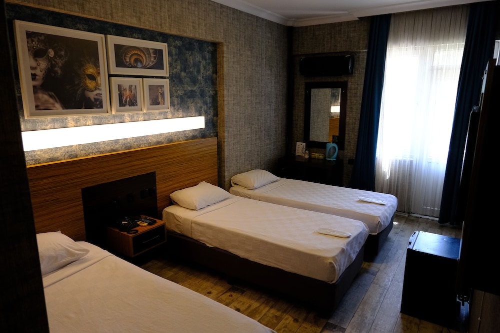 Esin Hotel 19/50