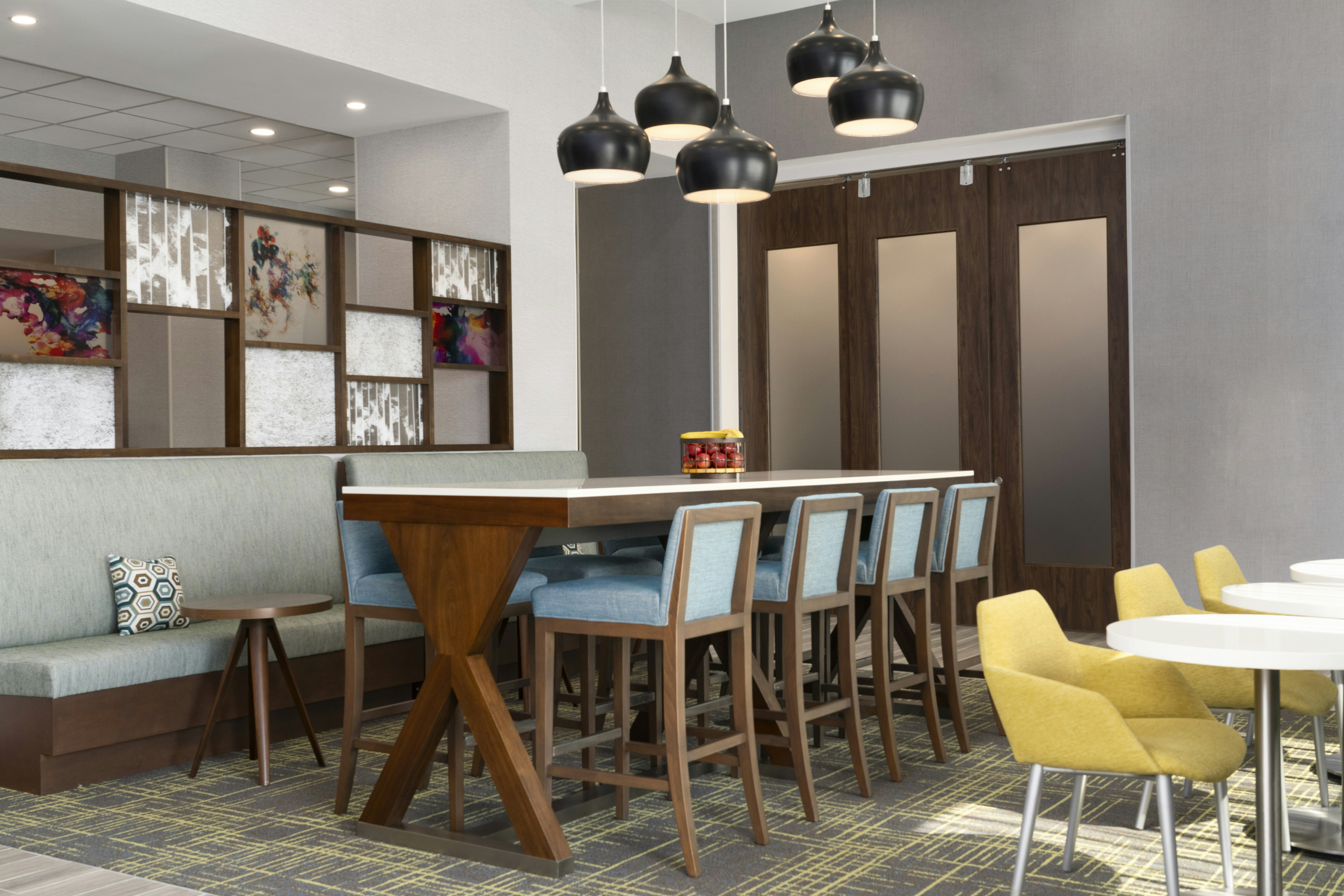 Hampton Inn & Suites Somerset 13/15