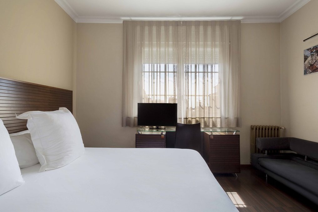 Astoria Hotel 14/42