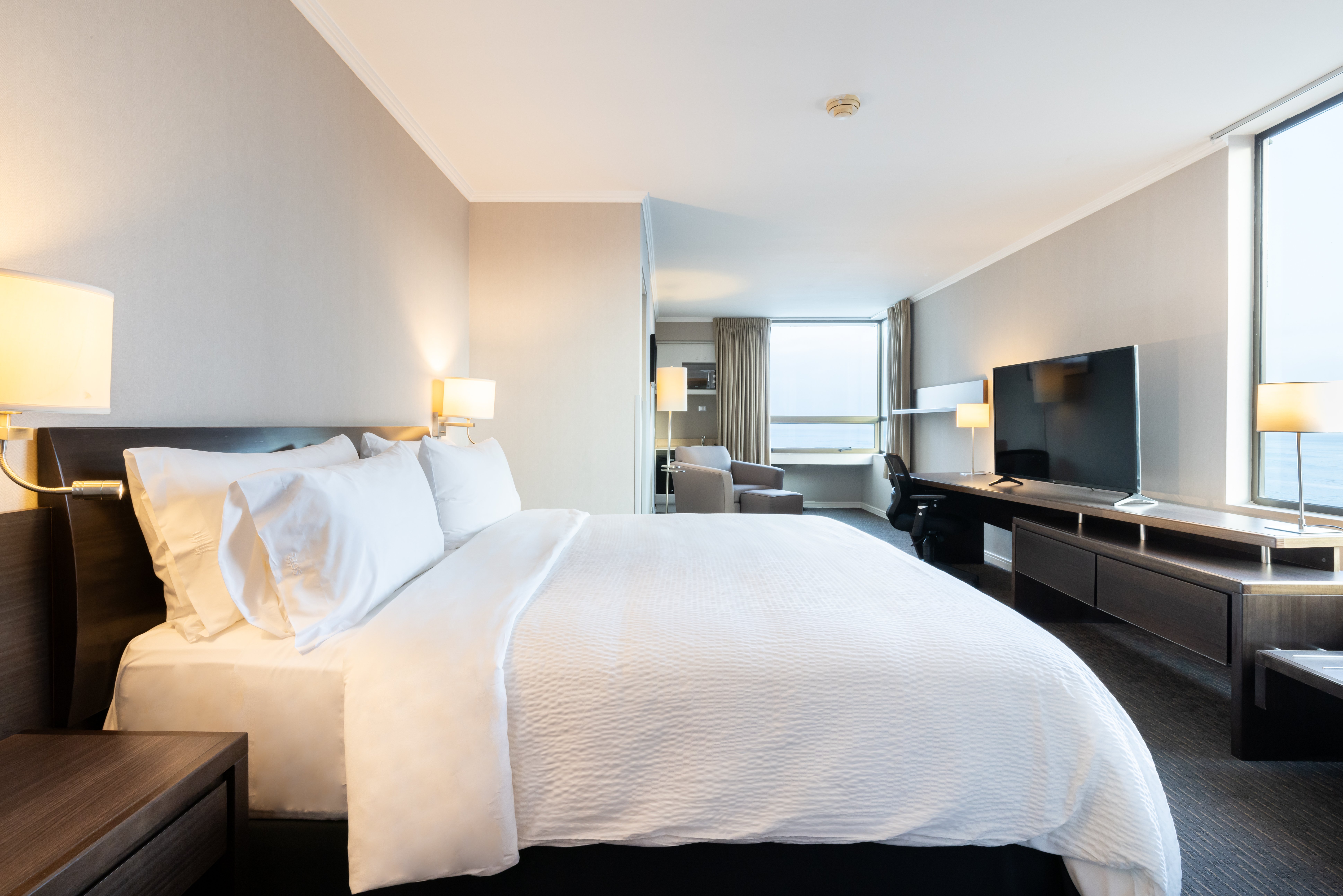 Suite, King Bed, Ocean View
