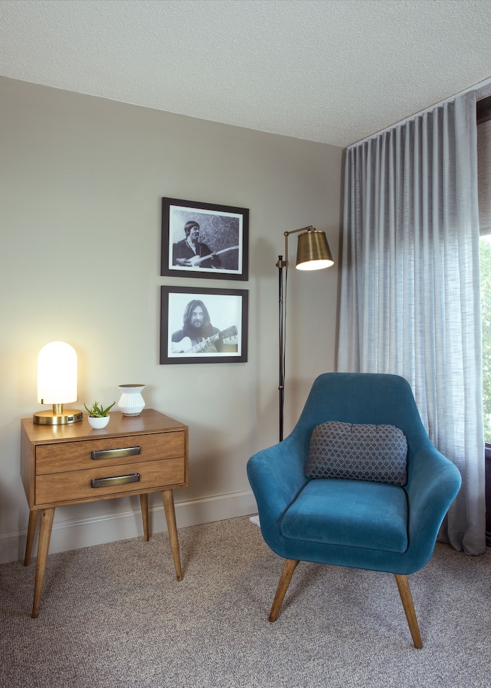 Hotel Preston Nashville Airport 42/70