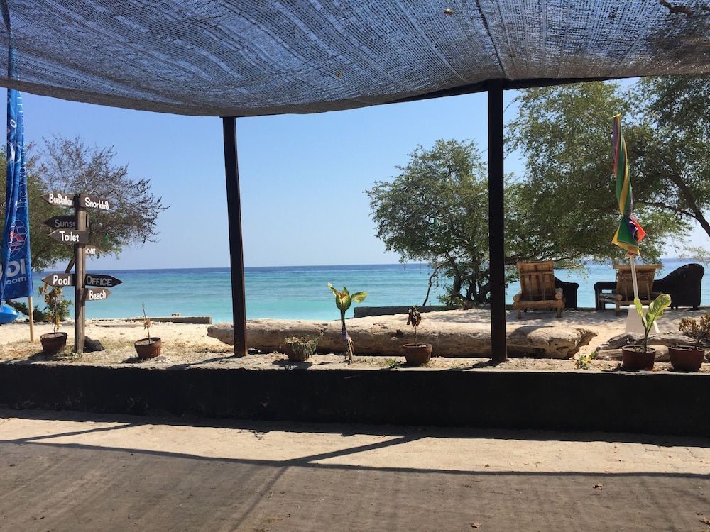 Lutwala Dive And Bungalows 28/36