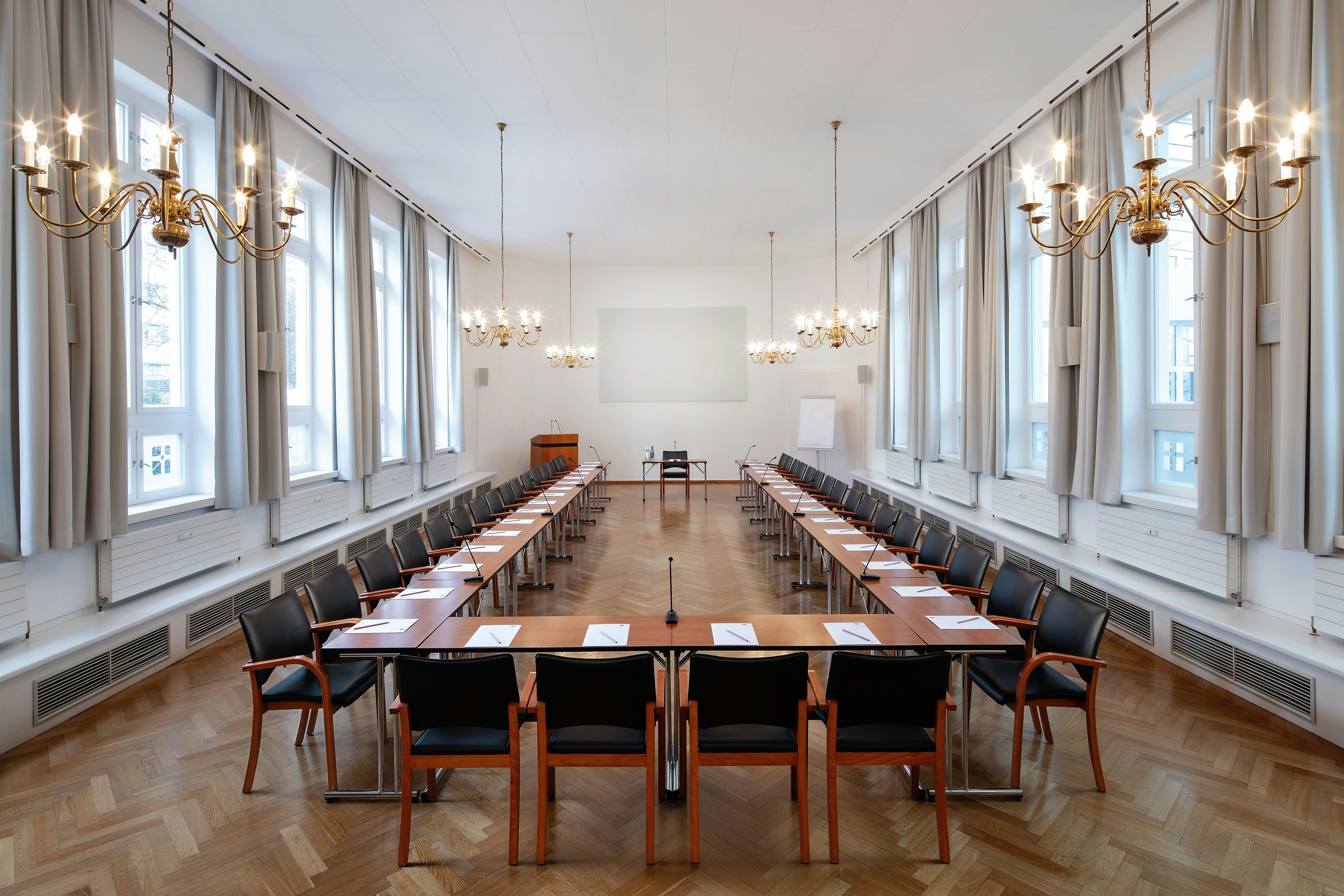 TOP VCH Dietrich-Bonhoeffer-Haus 4/16