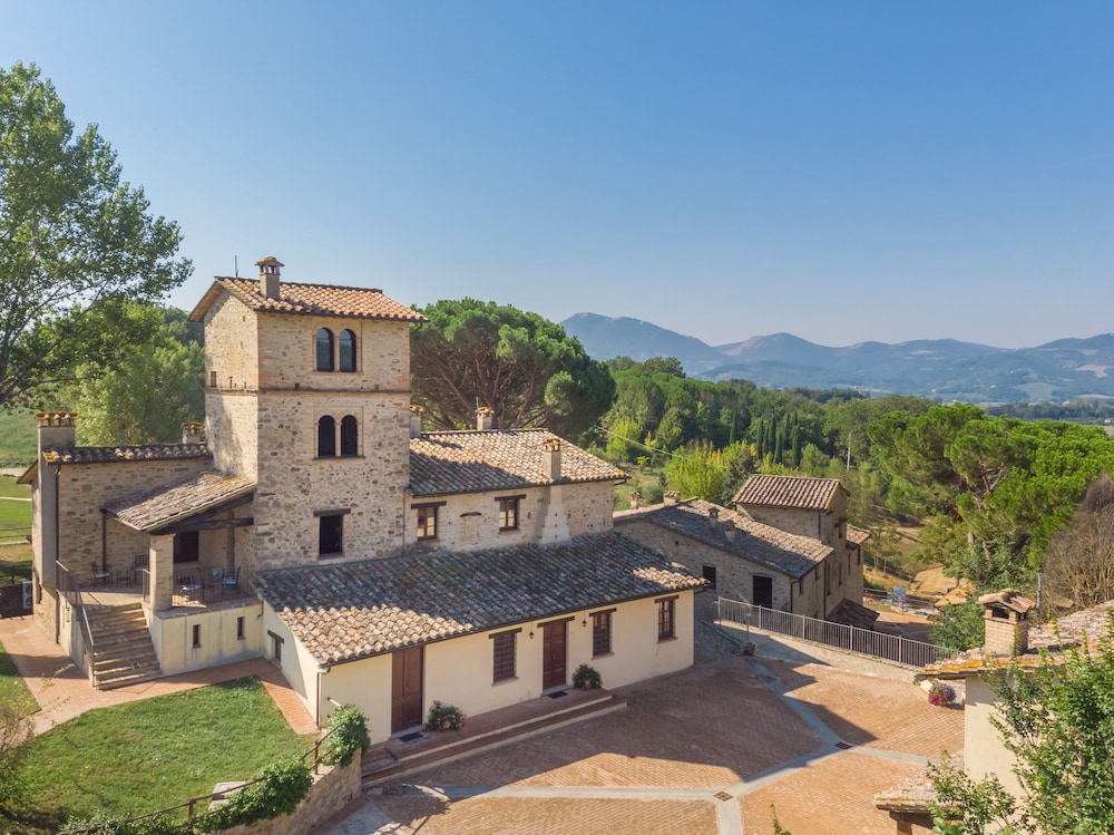 GH Borgo Pulciano 44/50