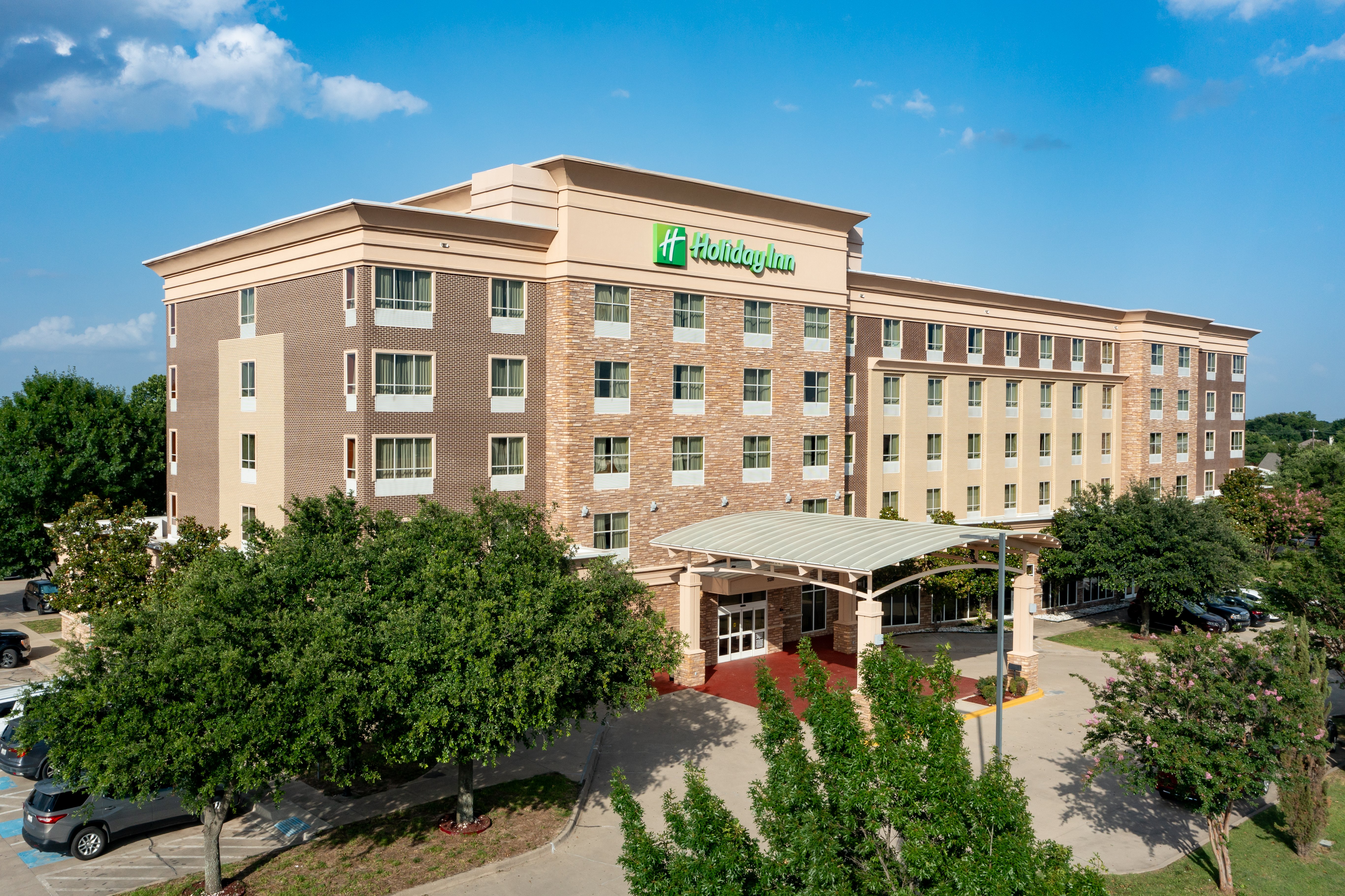 Holiday Inn Garland 2/73