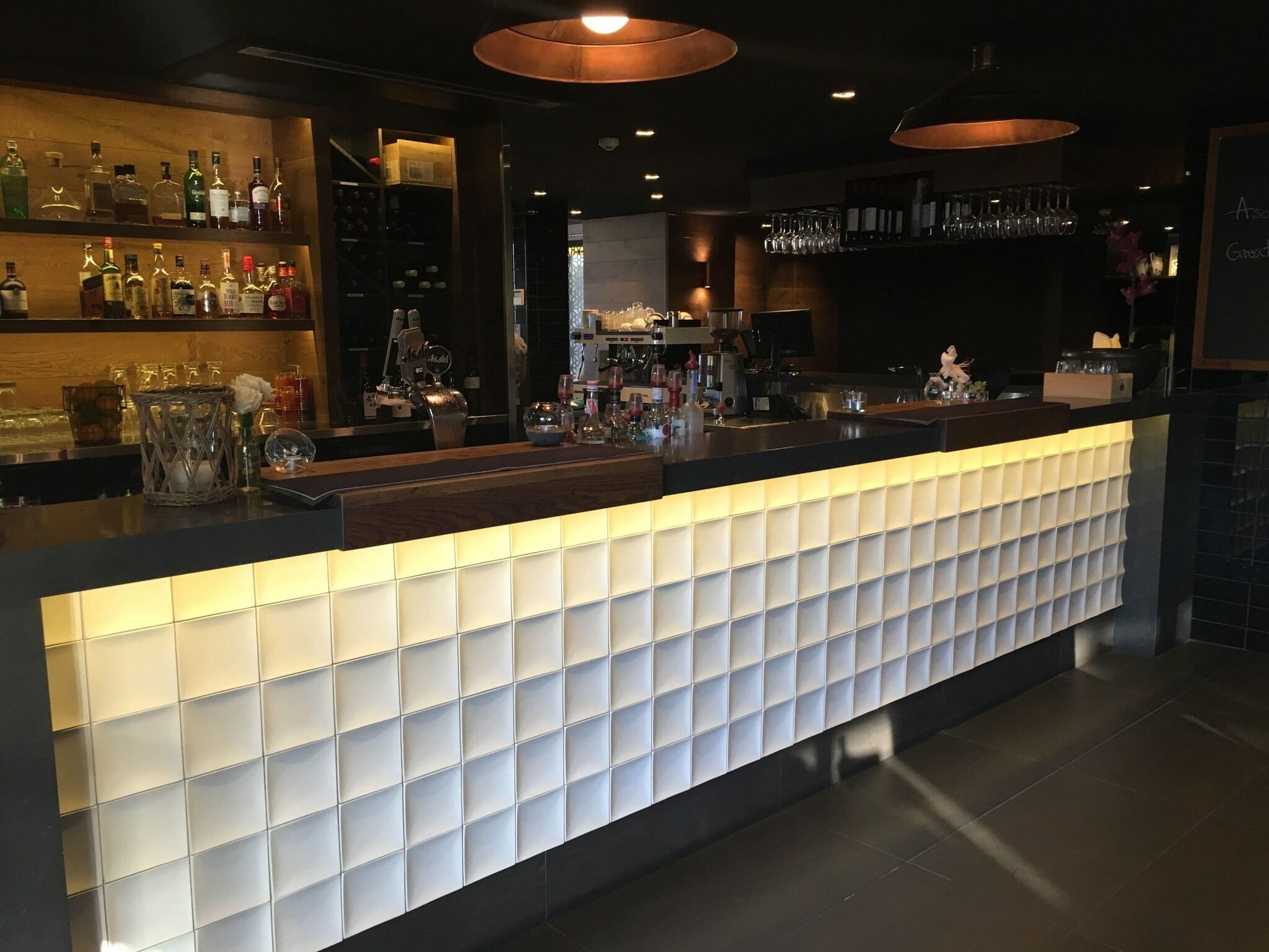 Townhouse Hotel 33/38